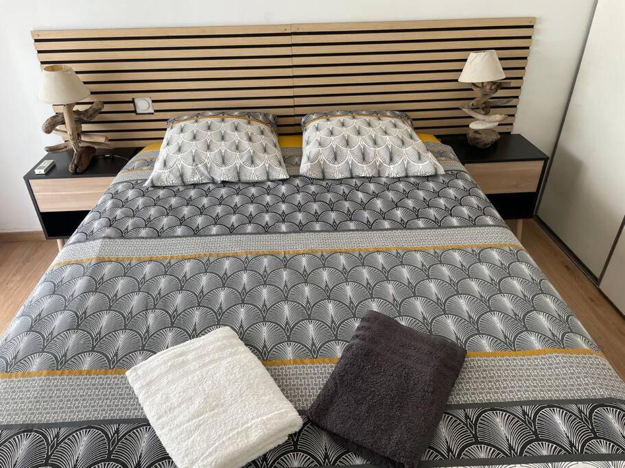 Rare ! Spacieux T3 En Roof-Top Au Barachois - 2 Ch Climatisees - 6 Couchages - Proche Aeroport Saint-Denis Exterior foto