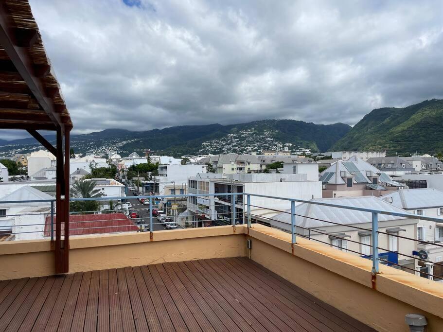 Rare ! Spacieux T3 En Roof-Top Au Barachois - 2 Ch Climatisees - 6 Couchages - Proche Aeroport Saint-Denis Exterior foto